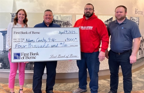 FIRST BANK OF BERNE DONATES TO ADAMS COUNTY 4-H